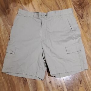 Tommy Hilfiger Tan Cargo Shorts Lightweight Cotton